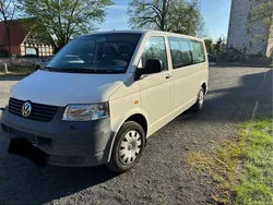 Weiß Gebraucht 2004 VW T5 Van | 5.000 € (Fairer Preis)