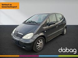 Schwarz Gebraucht 2002 Mercedes A160 Elegance Limousine | 950 € (Fairer Preis)