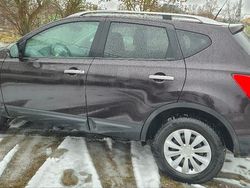 Violet Gebraucht 2009 Nissan Qashqai SUV | 5.900 € (Fairer Preis)