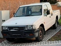 Weiß Gebraucht 1995 Opel Campo Abholung | 2.900 €