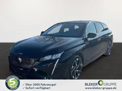 Perlaneraschwarz (metallic) Gebraucht 2022 Peugeot 308 Allure Kombi | 24.780 € (Etwas zu teuer)