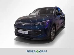 Nightshade blue metallic Neu 2025 VW Tiguan SUV | 49.375 € (Teuer)