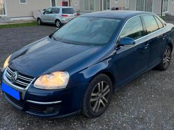 Blau Gebraucht 2006 VW Jetta Limousine | 5.600 € (Etwas zu teuer)