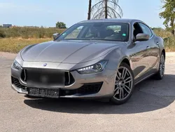 Grau Gebraucht 2018 Maserati Ghibli Coupé | 24.500 €