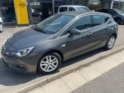 Grau Gebraucht 2016 Opel Astra Innovation Limousine | 11.900 € (Fairer Preis)