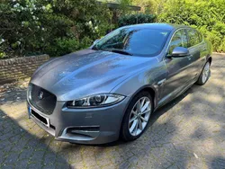 Grau Gebraucht 2012 Jaguar XF Limousine | 12.000 € (Guter Preis)