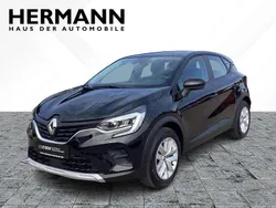 Blackpearlschwarz (schwarz) Gebraucht 2023 Renault Captur Evolution SUV | 17.699 € (Fairer Preis)
