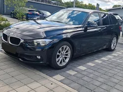 Schwarz Gebraucht 2015 BMW 320 Kombi | 9.999 € (Fairer Preis)