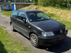 Schwarz Gebraucht 2000 VW Polo Kleinwagen | 999 € (Fairer Preis)