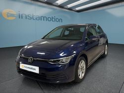 Blau Gebraucht 2021 VW Golf VIII Kleinwagen | 19.499 € (Fairer Preis)
