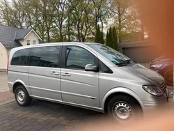 Silber Gebraucht 2008 Mercedes Viano Van / Kleinbus | 10.950 €