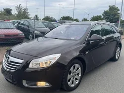 Braun Gebraucht 2012 Opel Insignia Kombi | 5.000 € (Etwas zu teuer)