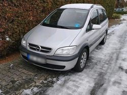 Silber Gebraucht 2003 Opel Zafira Van / Kleinbus | 1.450 € (Fairer Preis)