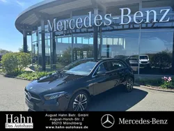 Schwarz Gebraucht 2024 Mercedes A200 Progressive Limousine | 29.950 € (Fairer Preis)