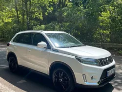Weiß Gebraucht 2021 Suzuki Vitara Comfort+ SUV | 16.390 € (Guter Preis)