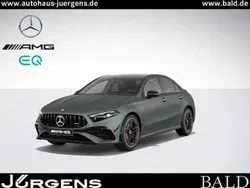 Grau Gebraucht 2023 Mercedes A35 AMG AMG Limousine | 57.416 € (Teuer)