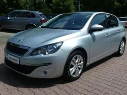 Silber Gebraucht 2014 Peugeot 308 Limousine | 8.490 € (Fairer Preis)