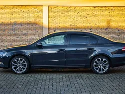 Grau Gebraucht 2011 VW Passat Comfortline Limousine | 7.400 € (Fairer Preis)