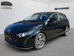 Phantom black metallic Neu 2024 Hyundai i20 Trend Limousine | 21.490 € (Guter Preis)