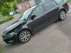 Schwarz Gebraucht 2020 Skoda Octavia Ambition Kombi | 14.990 € (Guter Preis)