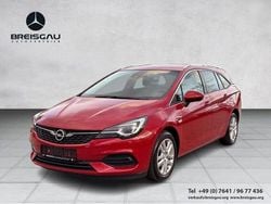 Rot Gebraucht 2019 Opel Astra Elegance Limousine | 10.990 € (Guter Preis)