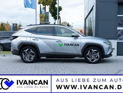 Shimmering silver Neu 2024 Hyundai Tucson Trend SUV | 37.490 € (Fairer Preis)