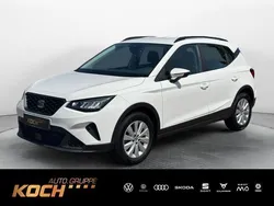 "candy" weiss Gebraucht 2022 Seat Arona Style SUV | 18.430 € (Fairer Preis)