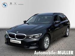 Schwarz Gebraucht 2021 BMW 320 Advantage Kombi | 23.850 € (Guter Preis)