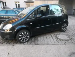 Gebraucht 2010 Lancia Musa Van / Kleinbus | 3.200 € (Fairer Preis)