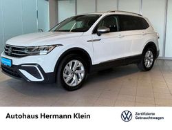 Weiß Gebraucht 2024 VW Tiguan Allspace Life SUV | 38.990 € (Fairer Preis)