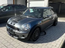 Grau Gebraucht 2008 Mini Cooper S Kleinwagen | 6.700 € (Etwas zu teuer)
