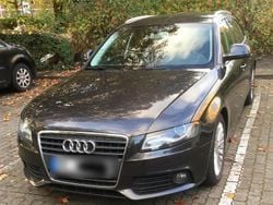 Grau Gebraucht 2008 Audi A4 Kombi | 5.700 € (Guter Preis)