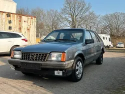 Gebraucht 1986 Opel Ascona Kleinwagen | 1.400 €