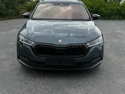 Grau Gebraucht 2021 Skoda Octavia Business Line Kombi | 13.000 € (Guter Preis)