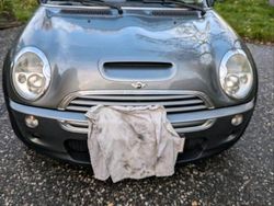 Grau Gebraucht 2002 Mini Cooper S Kleinwagen | 3.999 €