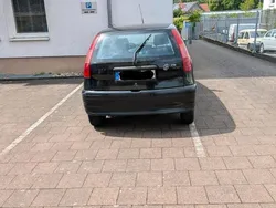 Schwarz Gebraucht 1998 Fiat Punto Kleinwagen | 950 €