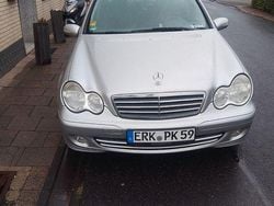 Silber Gebraucht 2005 Mercedes C180 Classic Limousine | 1.500 € (Superpreis)