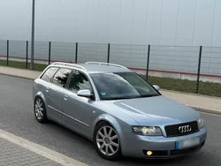 Gebraucht 2003 Audi A4 S-Line Kombi | 3.500 € (Etwas zu teuer)