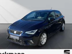 Blau Gebraucht 2023 Seat Ibiza FR Limousine | 21.890 € (Etwas zu teuer)