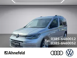 Silver metallic Gebraucht 2022 VW Caddy Style Van / Kleinbus | 25.888 € (Superpreis)