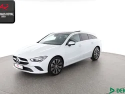 Weiss Gebraucht 2021 Mercedes CLA220 Shooting Brake Kombi | 28.880 € (Guter Preis)
