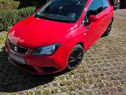 Rot Gebraucht 2015 Seat Ibiza Kleinwagen | 8.199 €