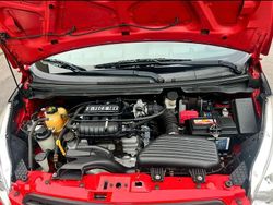 Rot Gebraucht 2011 Chevrolet Spark Kleinwagen | 2.900 € (Etwas zu teuer)