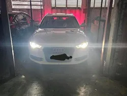 Weiß Gebraucht 2012 Audi A6 Kombi | 8.200 € (Fairer Preis)