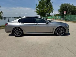 Grau Gebraucht 2020 BMW 745e Limousine | 45.000 € (Guter Preis)