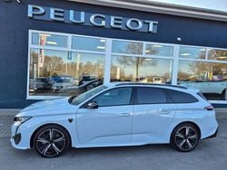 Weiß Gebraucht 2024 Peugeot 308 GT Kombi | 26.950 € (Superpreis)