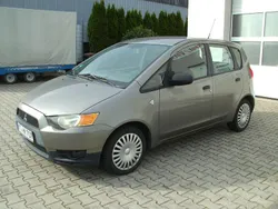 Grau Gebraucht 2009 Mitsubishi Colt Inform Van / Kleinbus | 1.900 € (Superpreis)