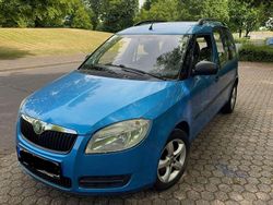 Blau Gebraucht 2009 Skoda Roomster Plus Edition Kombi | 5.500 €