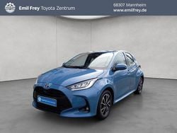 Blau Gebraucht 2021 Toyota Yaris Team Limousine | 17.990 € (Fairer Preis)