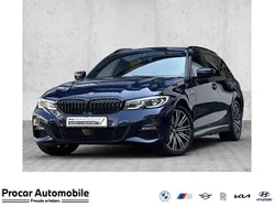 Blau Gebraucht 2022 BMW 330e M Sport Kombi | 37.880 € (Fairer Preis)